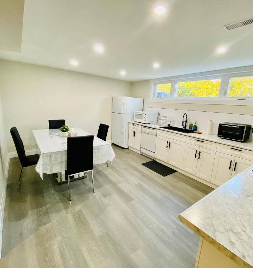 Vj Home Toronto Bagian luar foto
